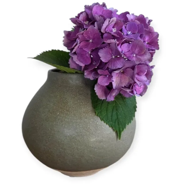 Home Society Vaas - Keramiek - Bolvaas - Grijs/Groen - Beige - 16x17cm - Modern - Landelijk Grijs Groen
