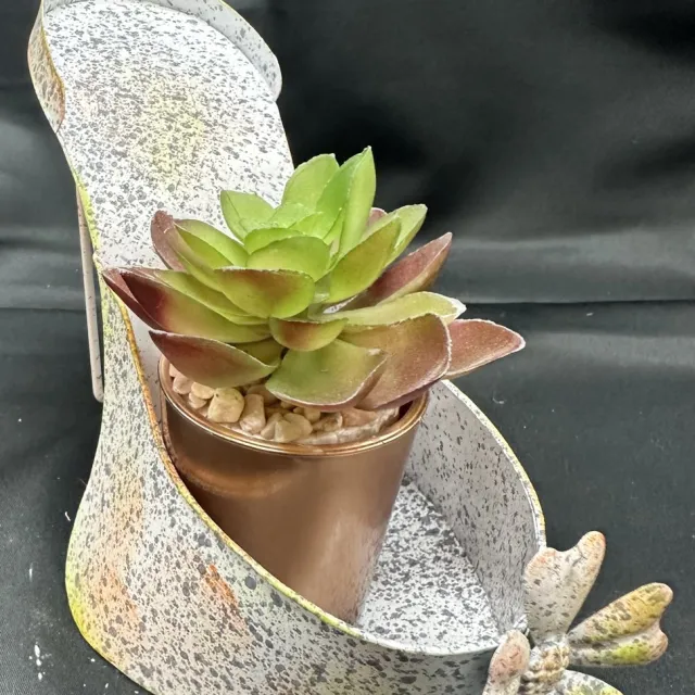 Impuls Metalen decoratie planten / bloemen houder "open schoen met hak en bloem" - meerkleurig - hoogte 13 x 18 x 1 cm - Woonaccessoires - Tuinaccessoires - Tuindecoraties Meerkleurig + bloem
