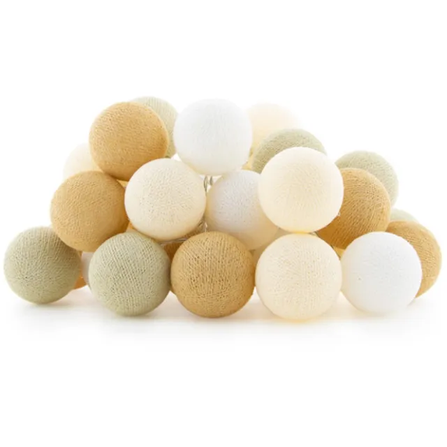Cotton Ball Lights LED lichtslinger voor binnen - Handgemaakt en Fairtrade - 35 lampjes - Creamy