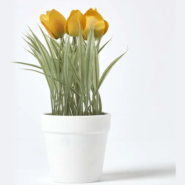 Homescapes kunstbloemen tulpen in witte pot 22 cm hoog, geel