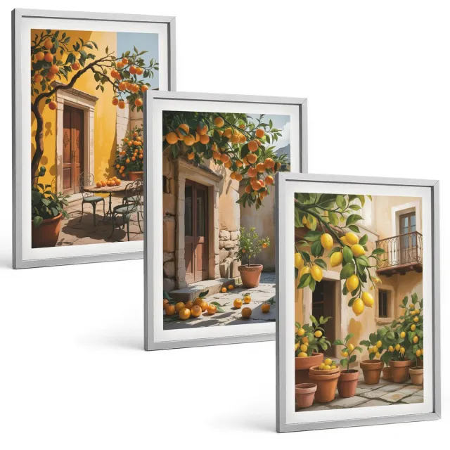 TULUP 4-Delige Schilderij Set - Citrusvruchten in een zonnige binnenplaats met planten - 40 x 60 cm - Stijlvolle Muurdecoratie - Kantoor Zilveren lijst