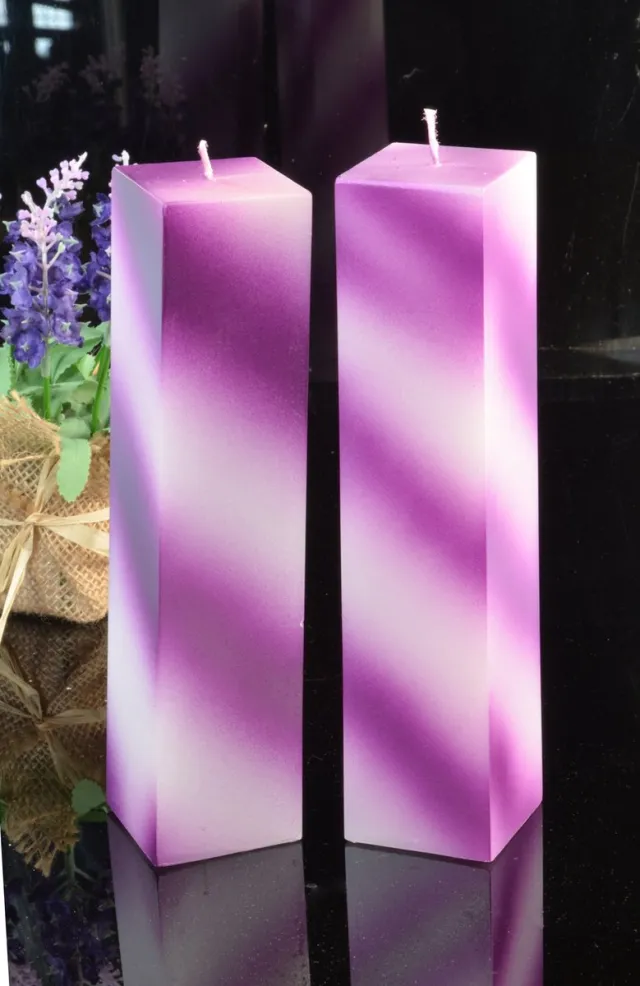 MilaNNE Candles by Milanne, Kwadrant Kaars Lang 22 cm, set van 2 stuks lila met wit metallic