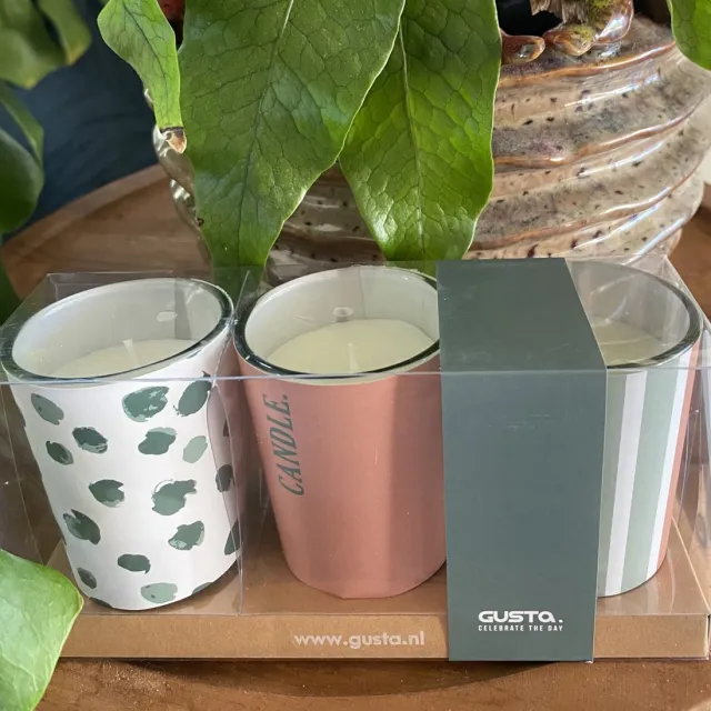 Gusta Set van 3 geurkaarsjes -5,5 x 6,5 cm groen