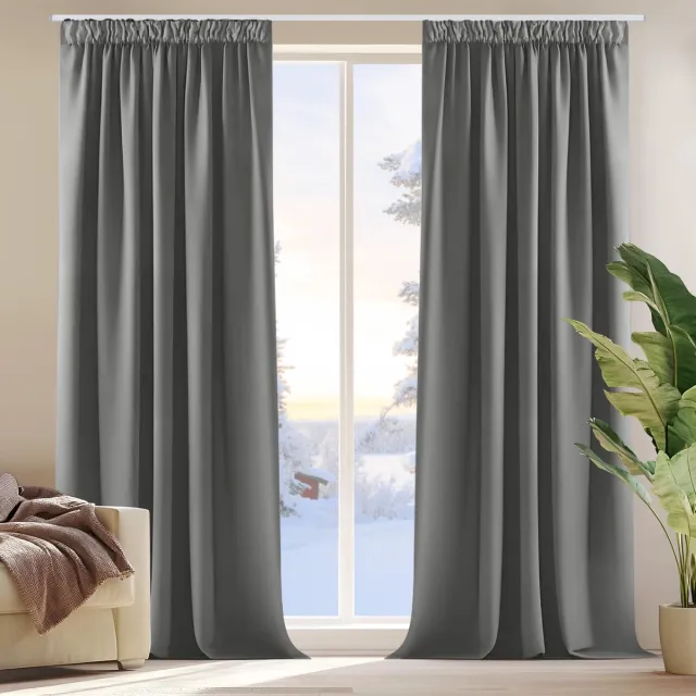Unyqoos ® Stijlvolle Verduisteringsgordijnen voor Optimale Slaapkamercomfort en Privacy lichtgrijs
