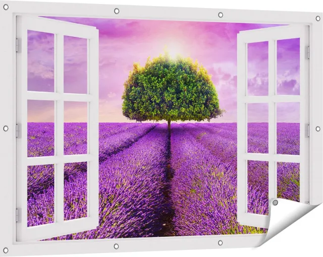Gards Tuinposter Doorkijk Groene Boom in de Lavendel Bloemen - 120x80 cm - Tuindoek - Tuindecoratie - Wanddecoratie buiten - Tuinschilderij Wit