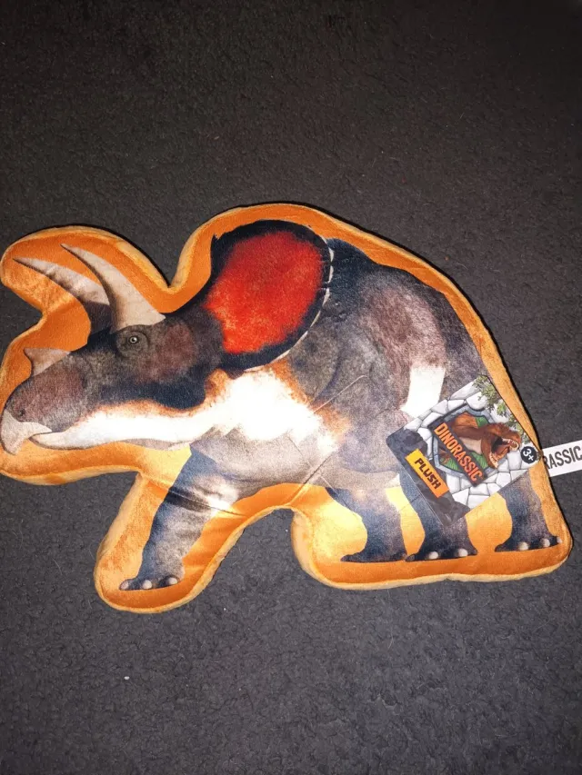 Speelgoed land Dinorassic dinosaurus sierkussen Oranje