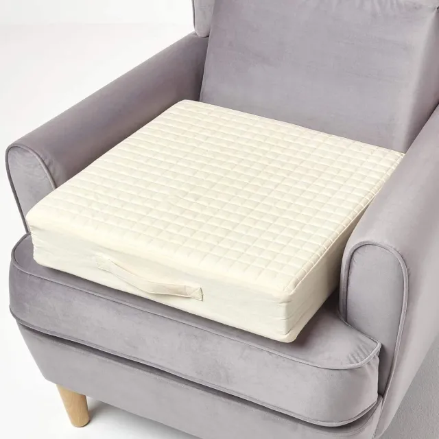Homescapes Orthopedisch katoenen fauteuil zitkussen in crème, 50 x 50 x 10 cm Creme