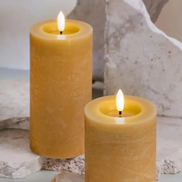 Uyuni Lighting Ledkaars - Moods & More LED stompkaars wax rock melted honey mustard - 7.4x15 cm Hoog Geel / honey mustard