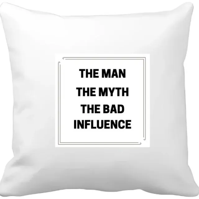 Akyol the man, the myth, the bad influence Kussen hoes - Vader - papa - collega - grappige tekst - 40 bij 40 cm Multicolor