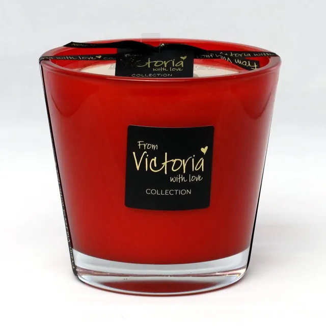 VICTORIA WITH LOVE Kaars - Geurkaars - Glossy red - Medium - Glas - Indoor rood