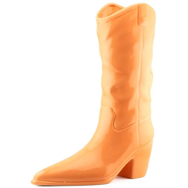 Homebound by Kolony HomeBound by KY | Aardewerk vaas cowboy boot oranje | bloemenvaas | vaas cowboy boot