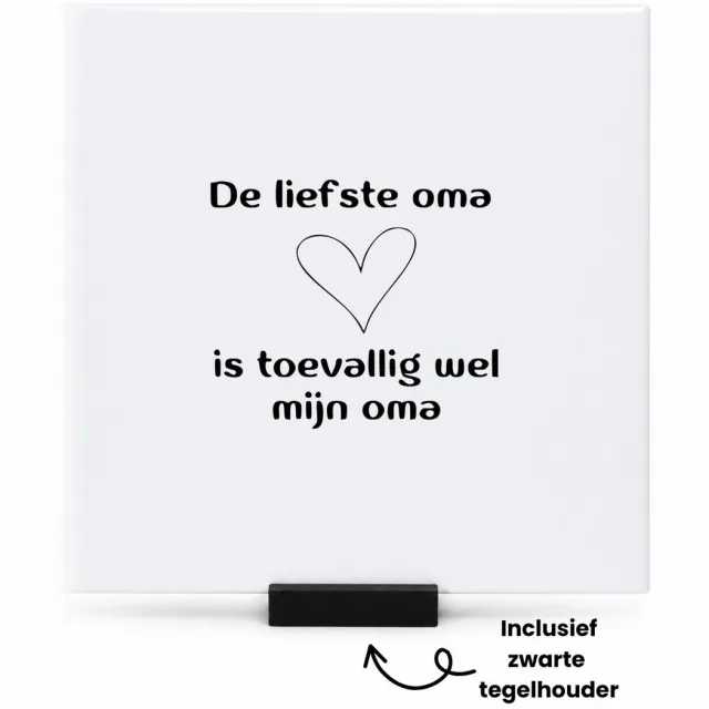 Hacebo De liefste oma is toevallig wel mijn oma tegeltje met tegelhouder - Oma - Liefste oma - tegeltjes met tekst - Leuk kado voor je oma om te geven - spreuktegels - 15x15 CM Wit