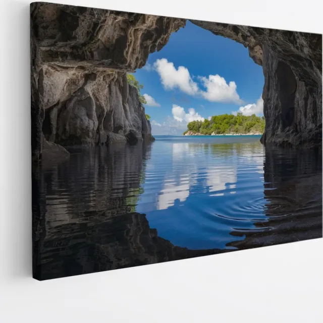 Saammp Canvas Schilderij - Uitzicht vanuit een grot - Landschap - Natuur - 100x75 - Foto op canvas - Wanddecoratie - Muurdecoratie Woonkamer - Slaapkamer decoratie - Canvas Print Multicolor