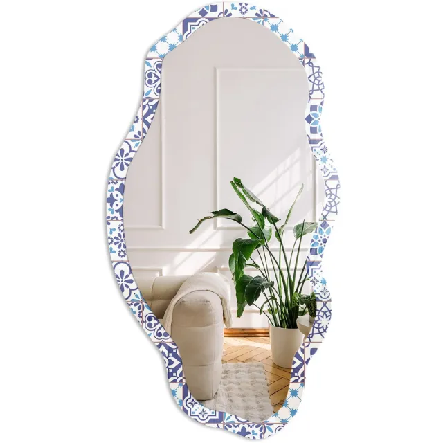 Coloray Geometrische Tegels Spiegel - Blauw Elegante Rechthoekige Wandspiegel - Organische Spiegel - Badkamer, Keuken, Hal - Geometrisch - 45x90 cm - Totale afmeting 52x97 cm Geometrische Tegels, Blauw