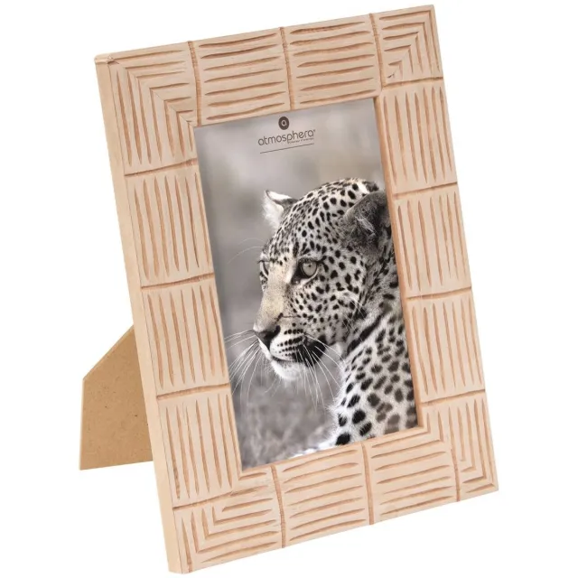 Atmosphera Créateur d'intérieur® Fotolijst voor op tafel met gebeeldhouwd houteffect ISIS Beige