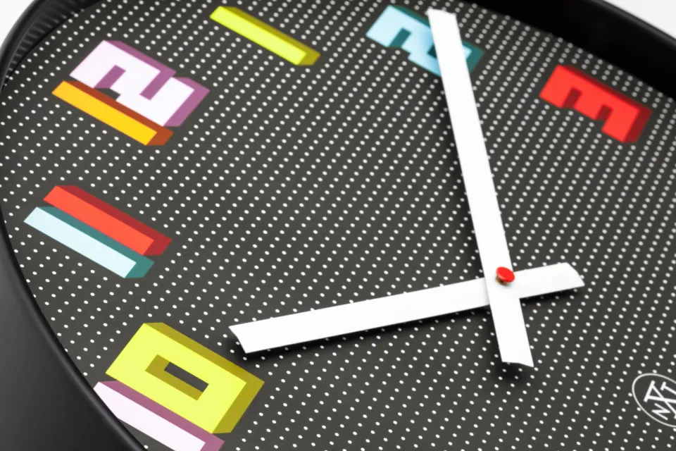 NeXtime Wandklok 35 cm - geruisloos - zwart/meerkleurig - ABS - nXt 'Game', foto 7