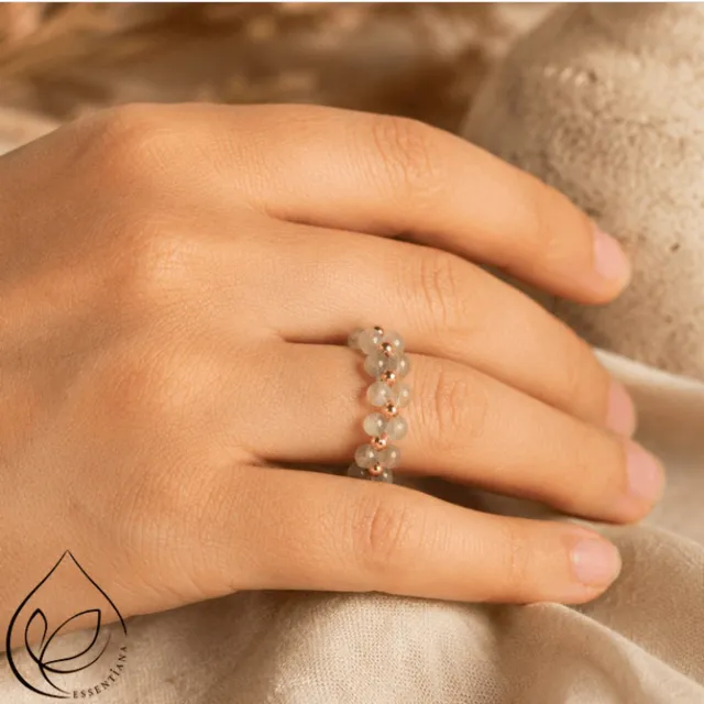 BERK Goudkleurige Ring met Labradoriet – Perly Zwart