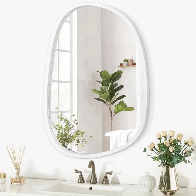 JGS Premium - Hangende wandspiegel, asymmetrisch ontwerp, ovale vorm, decoratieve spiegel voor entree, slaapkamer, woonkamer, badkamer - wit, muurdecoratie met unieke vorm