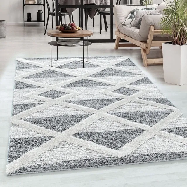 flycarpets Sofia Modern Vloerkleed - Grijs / Crème - Laagpolig Tapijt Woonkamer