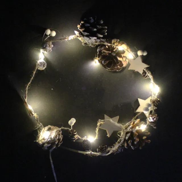 Silumen Nano LED Pine Potto en Stars Light Garland 1M20 12LED IP20 met batterijen - warm wit - Kunststof|Fer|Bois - Wit - SILUMEN