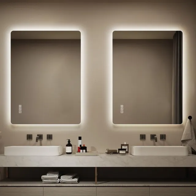 HAUSS SPOLE Badkamerspiegel - 60 x 80 cm - Led Achterverlichting en Anti Beslag - Glas - Zilver - Horizontaal en Verticaal Monteerbaar