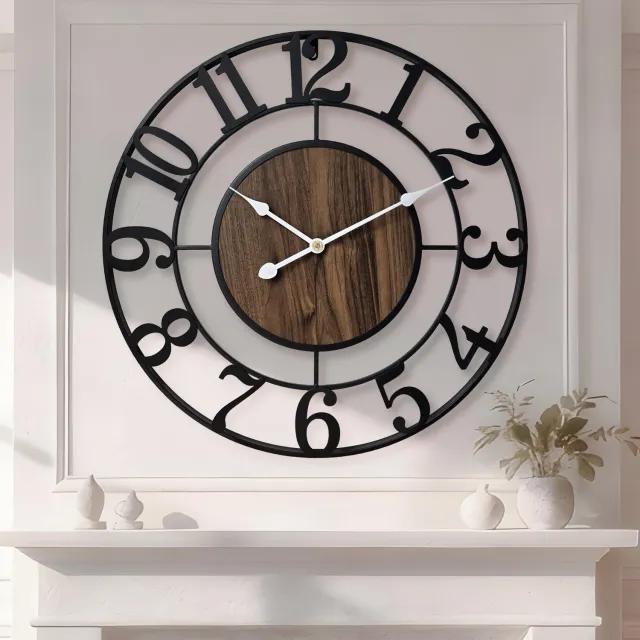 Famanu Vintage wandklok van metaal van 50 cm, stil zonder tikkend geluid, een decoratieve klok voor woonkamer en keuken, met een klassieke uitstraling die perfect past in elk interieur