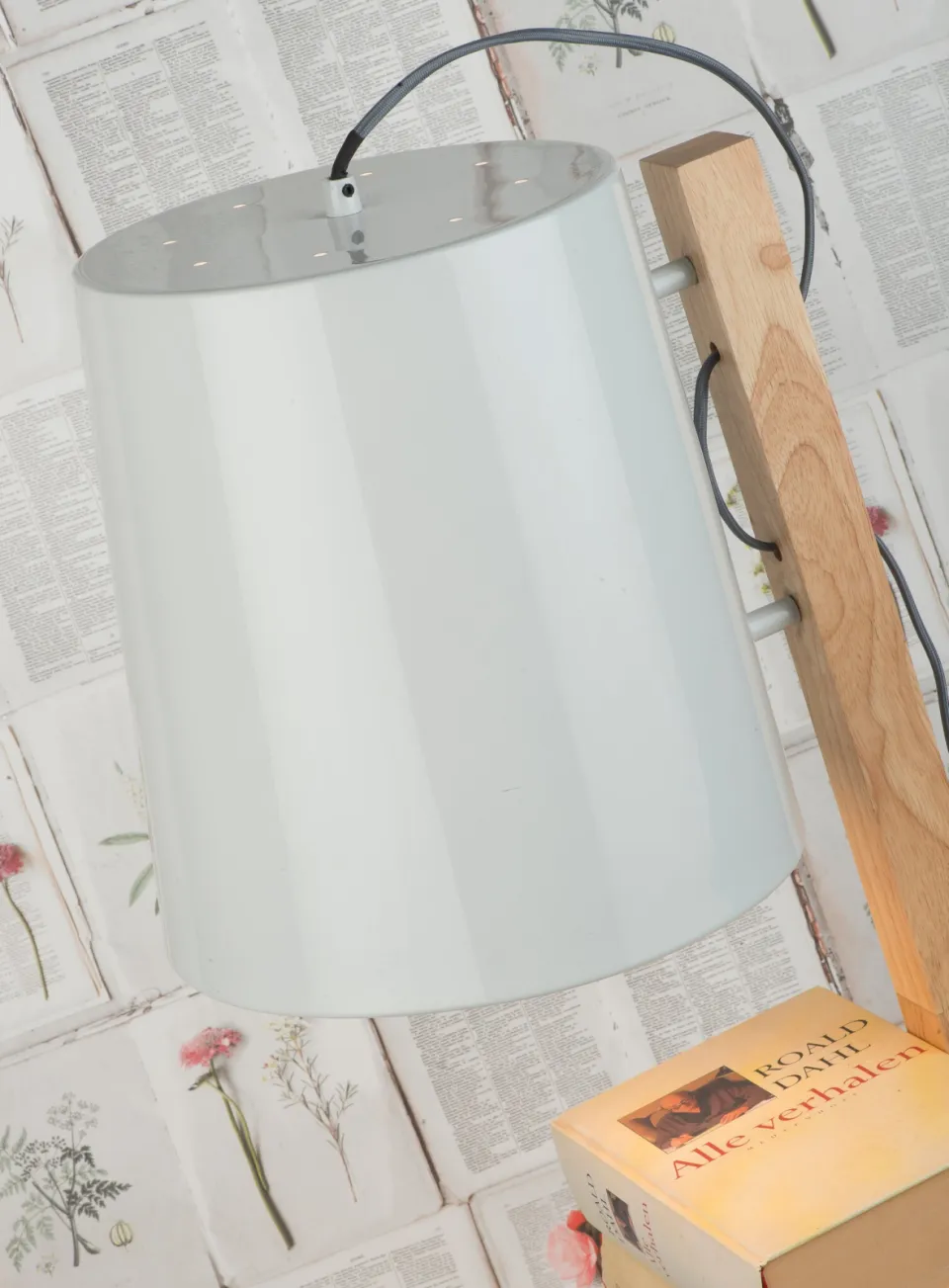 It's About Romi Vloerlamp ijzer/wood Cambridge v. boeken h.168cm/kap dia.30xh.32cm, naturel/wit, foto 7