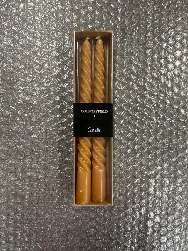 Countryfield gedraaide kaars, 2 stuks, amber geel, 20 cm Goudgeel