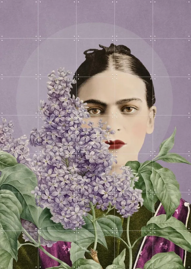 IXXI Frida in Bloom - Shadows and Lilacs, Marja van den Hurk - 100 x 140 cm - Grote wanddecoratie en posters - Vintage, Gemengde Technieken, Retro Paars