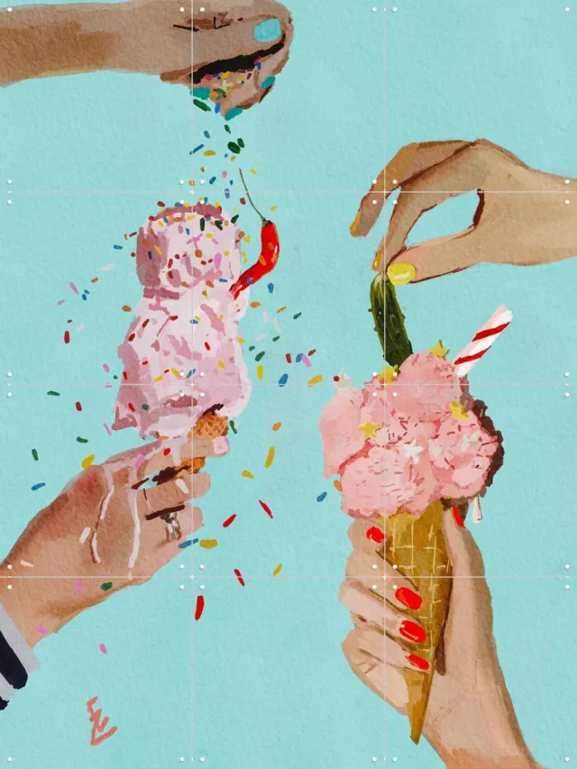 IXXI Spring Chilli and Pickle Icecream, Ekaterina Zagorska - 60 x 80 cm - Grote wanddecoratie en posters - Speels, Schilderijen, Strandhuis, Eetkamer Roze / Blauw