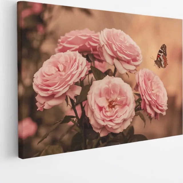Saammp Canvas Schilderij - Vlinder bij roze rozen - Bloemen - Dieren - Natuur - 150x100 - Foto op canvas - Wanddecoratie - muurdecoratie Woonkamer - Slaapkamer decoratie - Canvas Print Multicolor