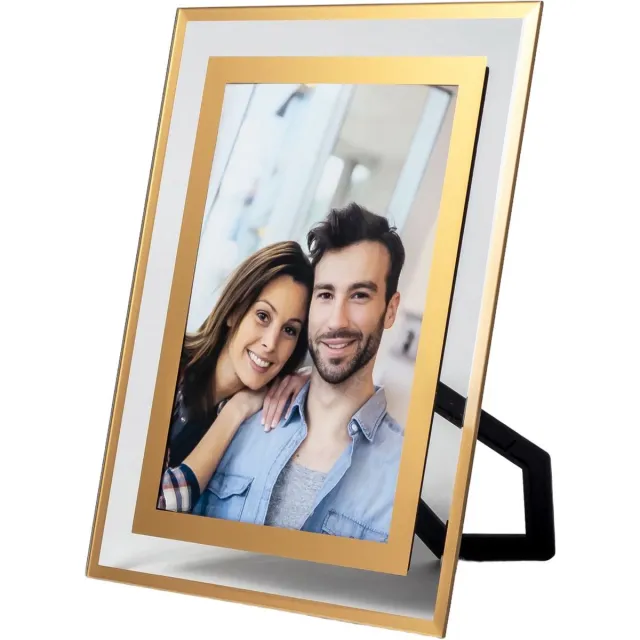 Intirilife glazen fotolijst goud - 15x10 cm foto's en afbeeldingen - Voor babyfoto's, familiefoto's, trouwfoto's - Geschikt cadeau voor speciale gelegenheden