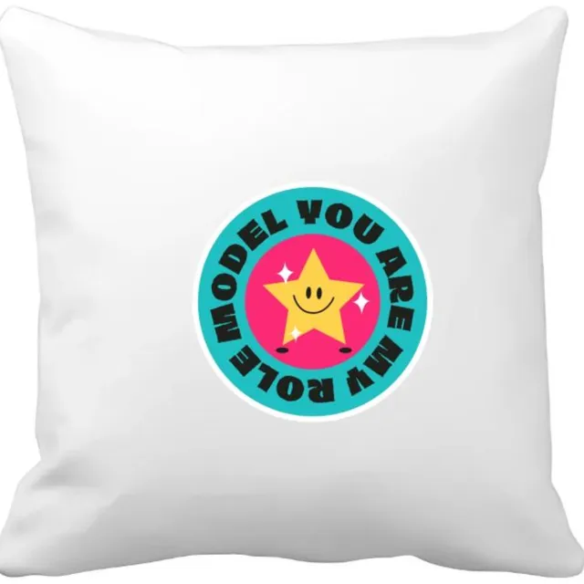 Akyol you are my role model Kussen hoes - Model - iemand die een voorbeeld is voor anderen - voorbeeldfunctie - verjaardagscadeau - verjaardag - cadeau - kado - geschenk - gift - 40 bij 40 cm Multicolor