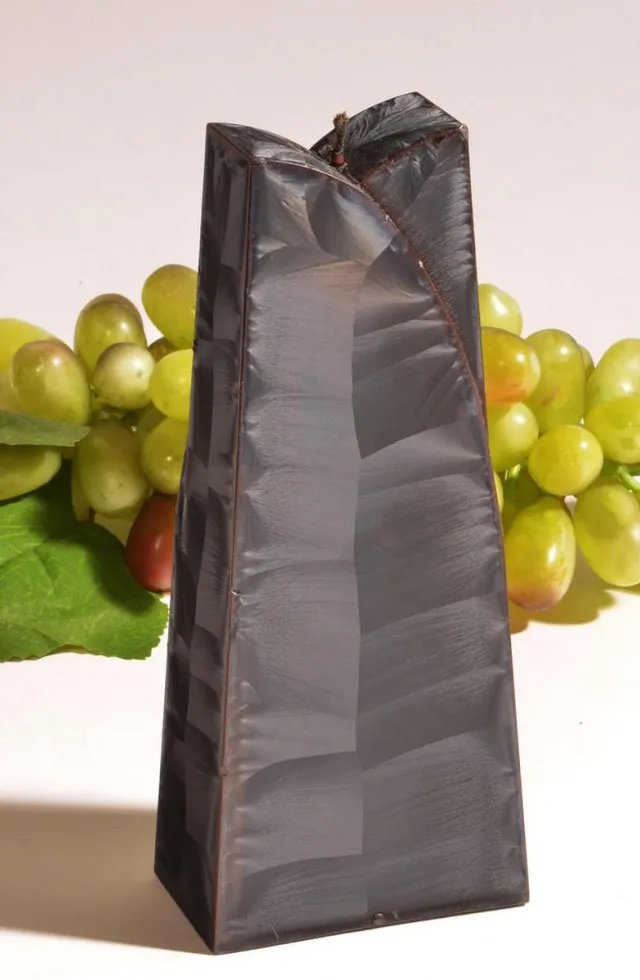 MilaNNE Adele Kaars, ZWART POLYMICO, hoogte: 19cm