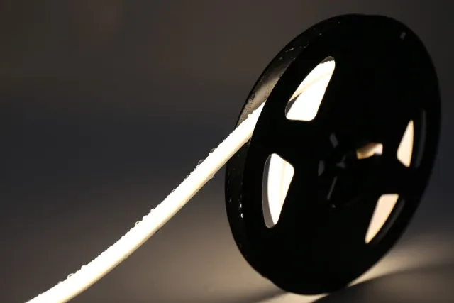 DiamantLED LED Strip COB - Losse 10 Meter Rol - 6000k - Koud wit - 24V - 480LED/m | IP68 - 5 Jaar Garantie