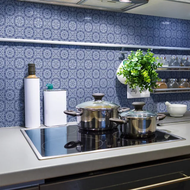 Ambiance Sticker Zelfklevende tegelmuurstickers voor keuken en badkamer - 30 cementtegelstickers, Azulejos Luisa Design - 30 stickers, 10x10cm Multi color