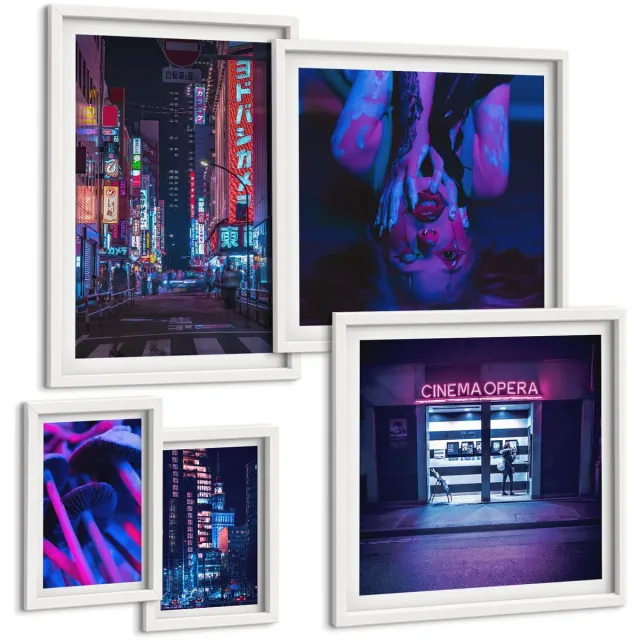 Coloray 5-Delige Schilderij Set - Neon Nachtelijke Stadsgezichten Met Een Stedelijke Sfeer - 50 x 50 cm, 20 x 30 cm En 40 x 60 cm - Wanddecoratie - Moderne Interieurdecoratie - Moderne Wanddecoratie Witte lijst
