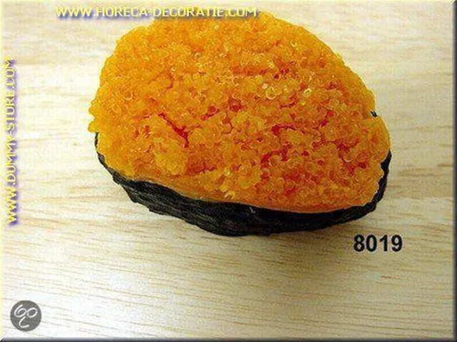 MilaNNE Maki Sushi Tobiko (Vliegviskaviaar) dummy oranje