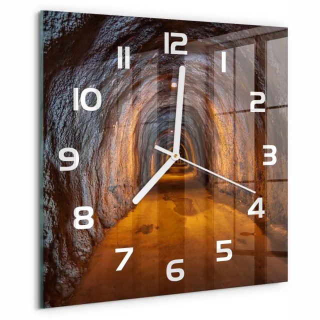 TULUP Wandklok - Ondergrondse tunnel Gekleurde Glazen Klok - 30x30 cm - Oranje Glazen Klok Met Print - Witte handen - Vierkante Klok - Moderne Wandklok Glas - Wandklok Glas Decoratie