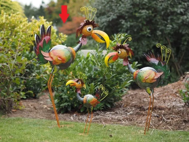 Bronzartes Tuinbeeld - Kleurrijke vogel - 125 cm hoog Rood groen geel