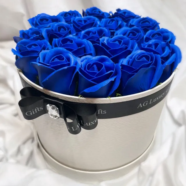AG Luxurygift AG Luxurygifts flower box - rozen box - cadeau - soap roses - rood - Valentijnsdag - liefde - Moederdag Blauw
