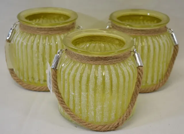 ZoeZo Design 3 stuks - waxinelichtjeshouder - groen frosted - 10 x Ø 10,5 cm - met sneeuw