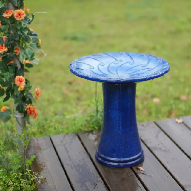 HAUSS SPOLE Tuinbeeld – Keramisch Vogelbad Met Hoge Voet – Ø 43 cm, 45 cm Hoog – Keramiek – Koningsblauw – Voor Tuin, Terras En Balkon