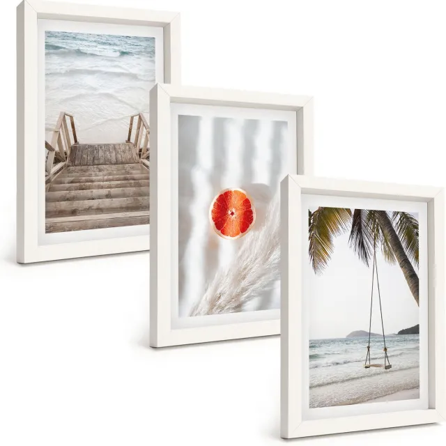 TULUP 3-Delige Schilderij Set - Strand met houten trap, vakantiesfeer - 20x30 - Stijlvolle Muurdecoratie - Kantoor Witte lijst