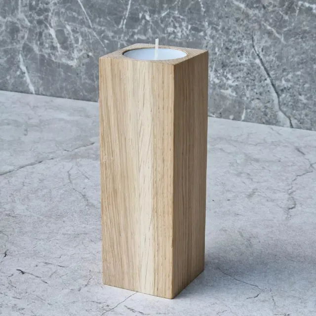 Hocho Eikenhouten Waxinelichthouder – 50x50x150 mm – Elegant, Stijlvol & Duurzaam