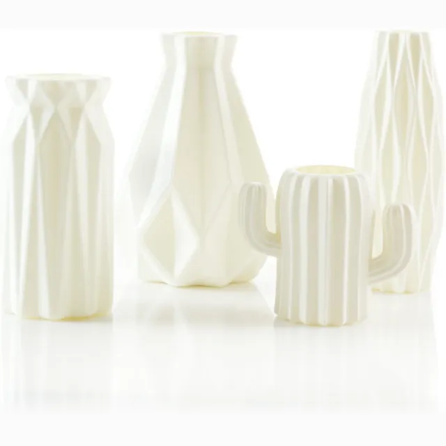 Looliving SET VAN 4 onbreekbare vaasjes wit - witte bloemenvaas kunststof vaas - bloemvaas decoratief vaasje