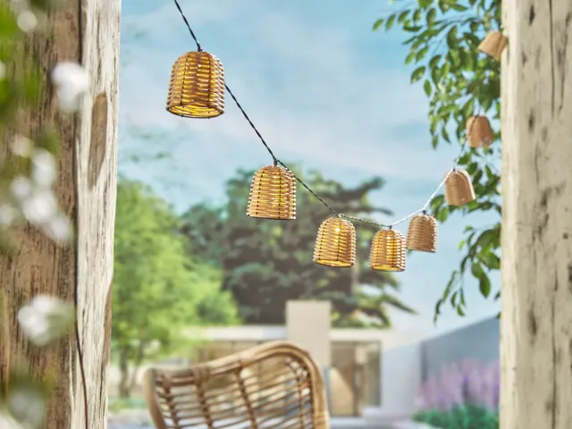 Luxform Solar 1x Rattan 4.5LM, Party Lighting