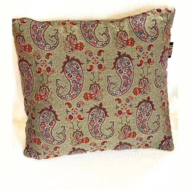 M Design M&R design sierkussen hoes woonkamer 40x40 dubbelzijdig Perzisch zijde handgeweven Khorshid olijfgroen met rood