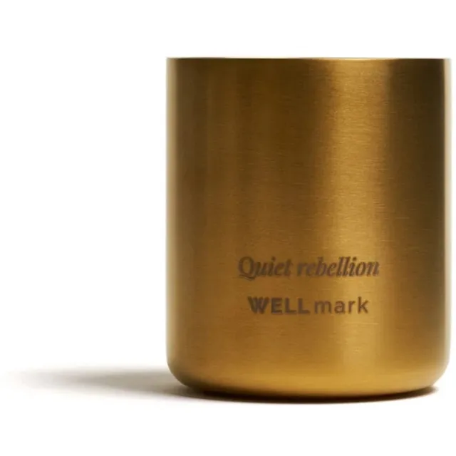 Wellmark geurkaars 210gr quiet rebellion burgundy Goud