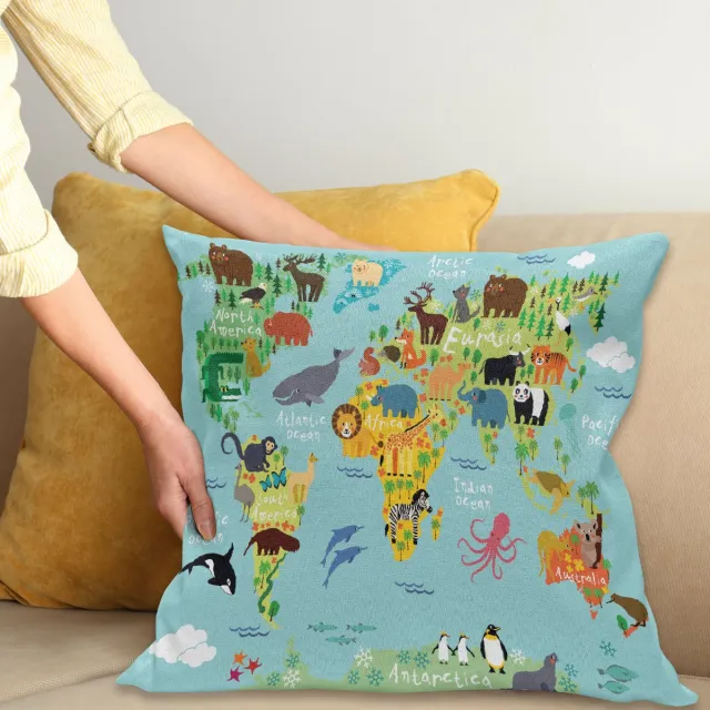 ABAKUHAUS Cartoon Sierkussenhoes, Dier Kaart van de World voor Cartoon Bergen Forests Vrolijk Atlas, Decoratieve Vierkante Sierkussenhoes, 100 x 100 cm, Geel Groen en Lichtblauw